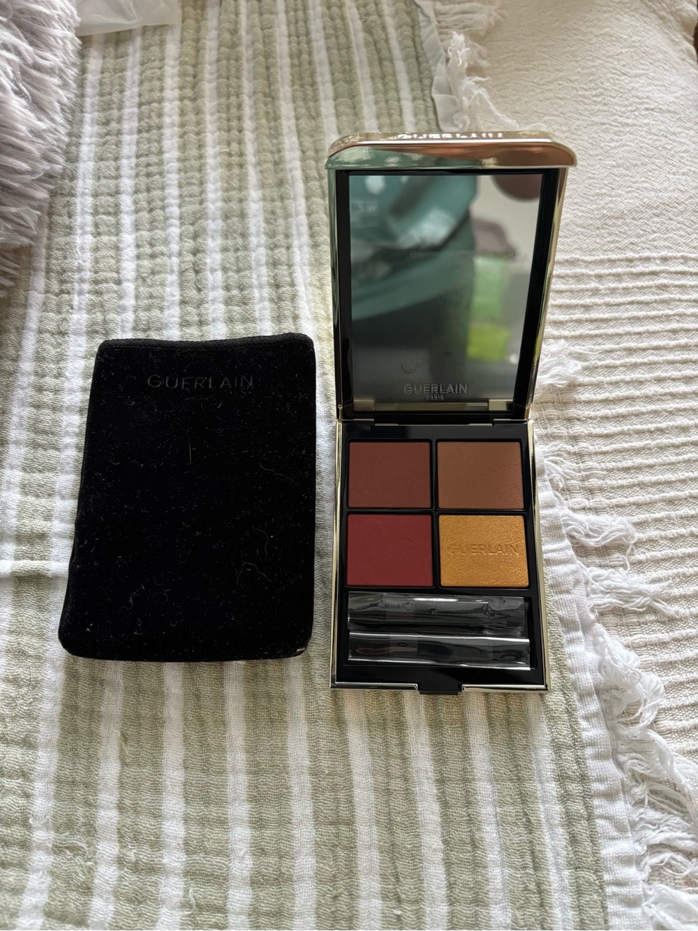 Guerlain Ombres G Eyeshadow Quad in 214 Exotic Orchid